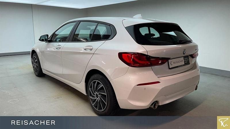 Gebraucht BMW 118 Advantage 150 PS (110 kW) 2022 Mineralweiß metallic Kleinwagen