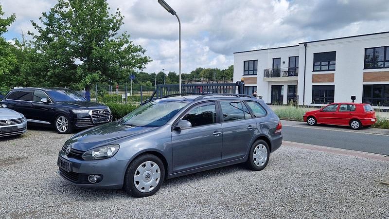 Gebraucht VW Golf V 105 PS (77 kW) 2009 Grau Kombi