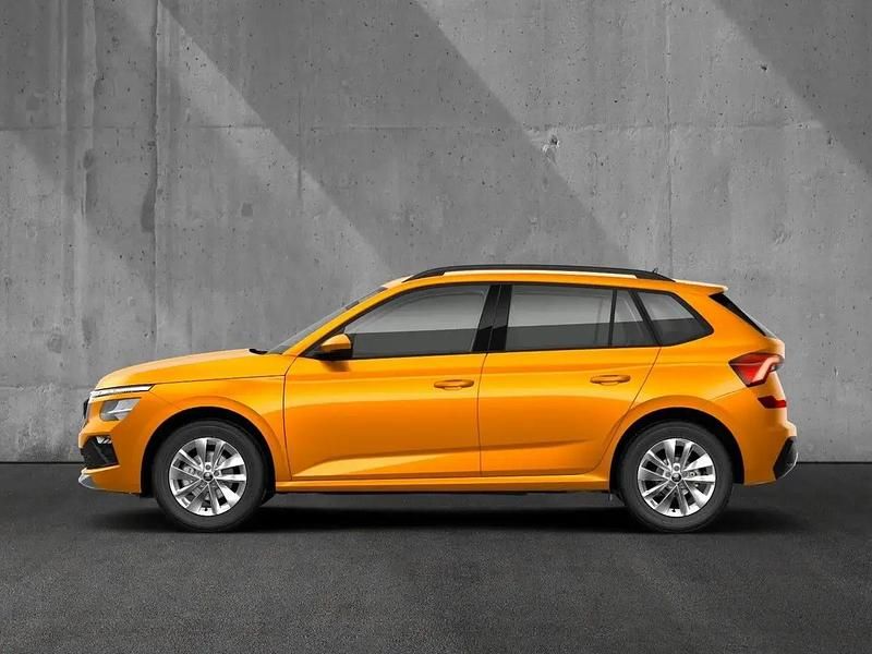 Neu Skoda Kamiq Selection 116 PS (85 kW) 2025 Blau SUV