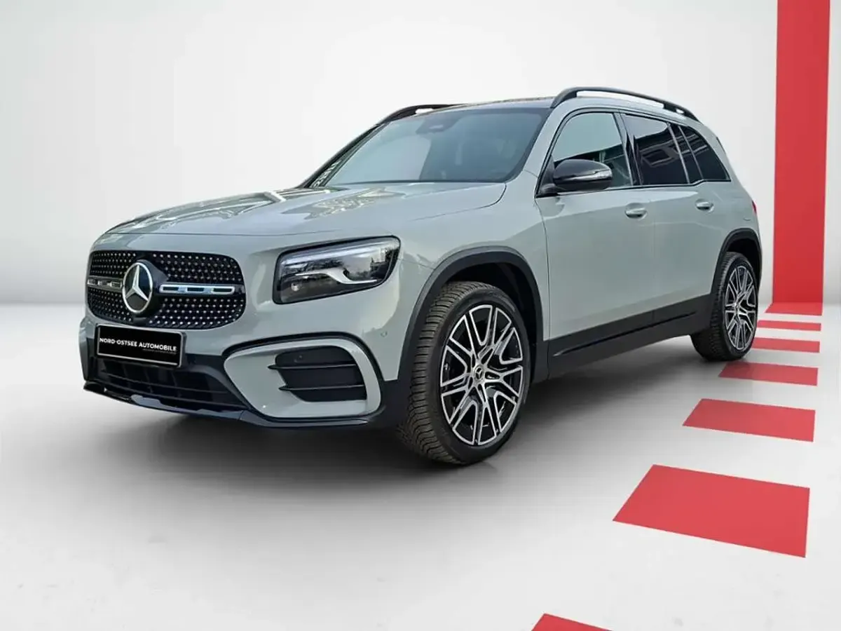Gebraucht Mercedes GLB200 AMG line 150 PS (110 kW) 2025 Manufaktur lack manufaktur alp SUV