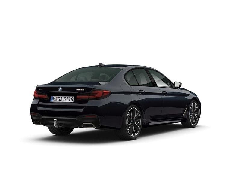 Gebraucht BMW M550 Performance 530 PS (389 kW) 2023 Schwarz Limousine