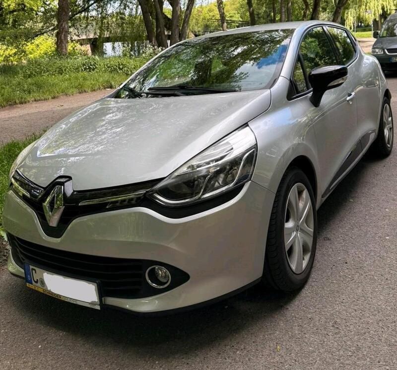 Grau Gebraucht 2014 Renault Clio IV Dynamique Kleinwagen | 5.750 € (Guter Preis) - Bild 1/4