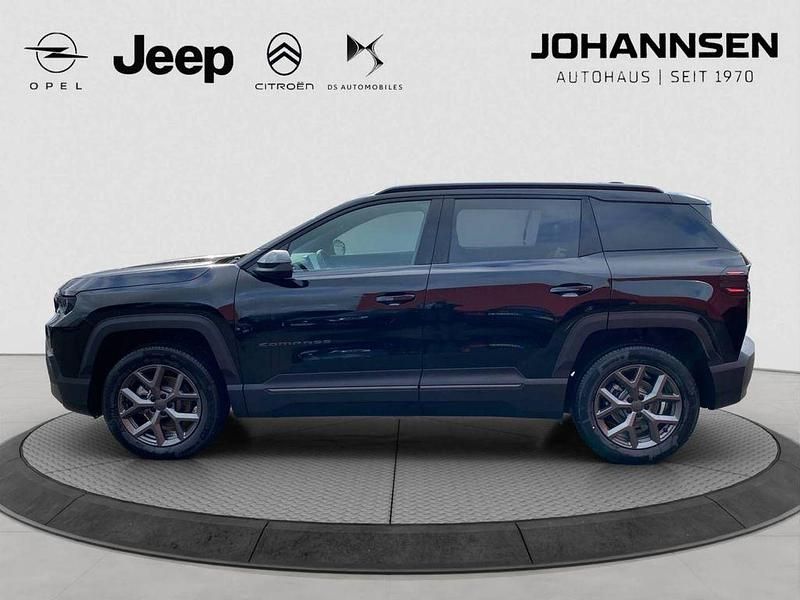 Neu Jeep Compass 145 PS (106 kW) 2026 Schwarz SUV
