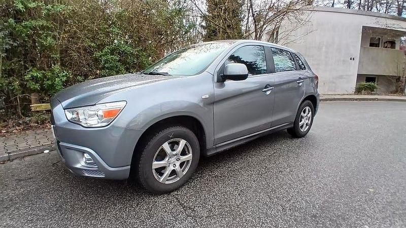 Gebraucht Mitsubishi ASX Intense 150 PS (110 kW) 2012 Grau SUV