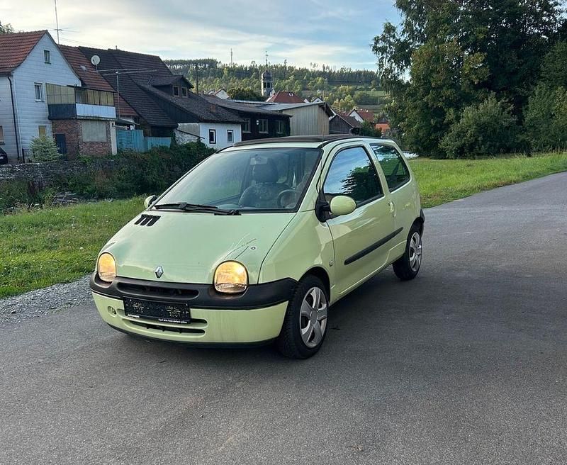 Grün Gebraucht 2006 Renault Twingo Kleinwagen | 1.600 € (Fairer Preis) - Bild 1/4
