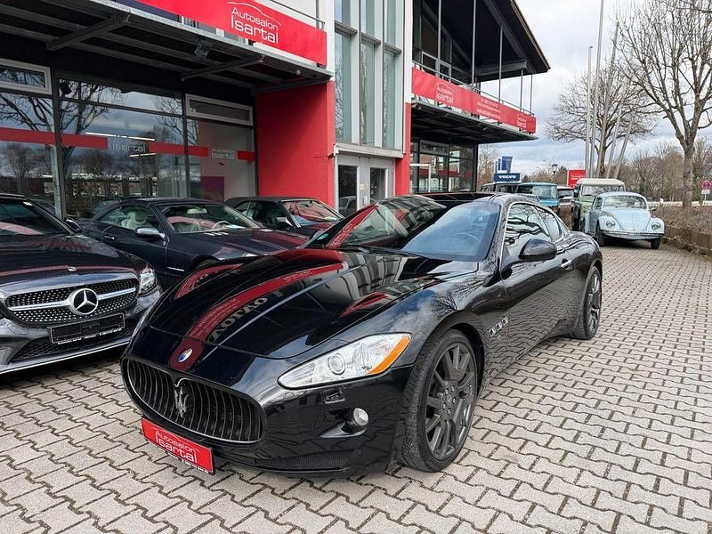 Gebraucht Maserati Granturismo 405 PS (297 kW) 2007 Schwarz Coupé