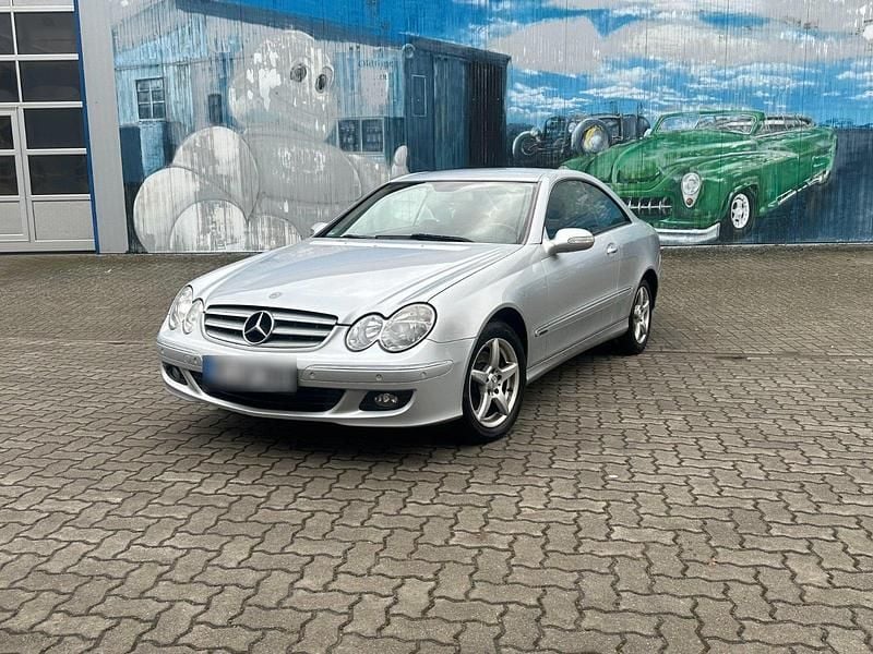 Gebraucht Mercedes CLK280 231 PS (169 kW) 2006 Silber Coupé