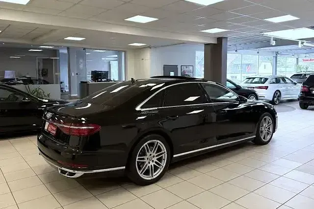 Gebraucht Audi A8L S-Line 286 PS (210 kW) 2020 Brilliantschwarz met. Limousine