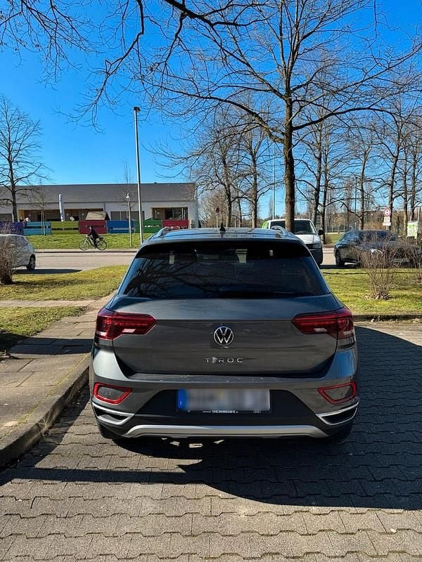 Gebraucht VW T-Roc Style 150 PS (110 kW) 2022 Grau SUV