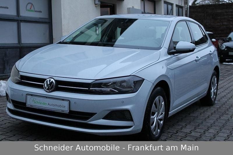 Silber Gebraucht 2018 VW Polo Limousine | 10.900 € (Fairer Preis) - Bild 1/4