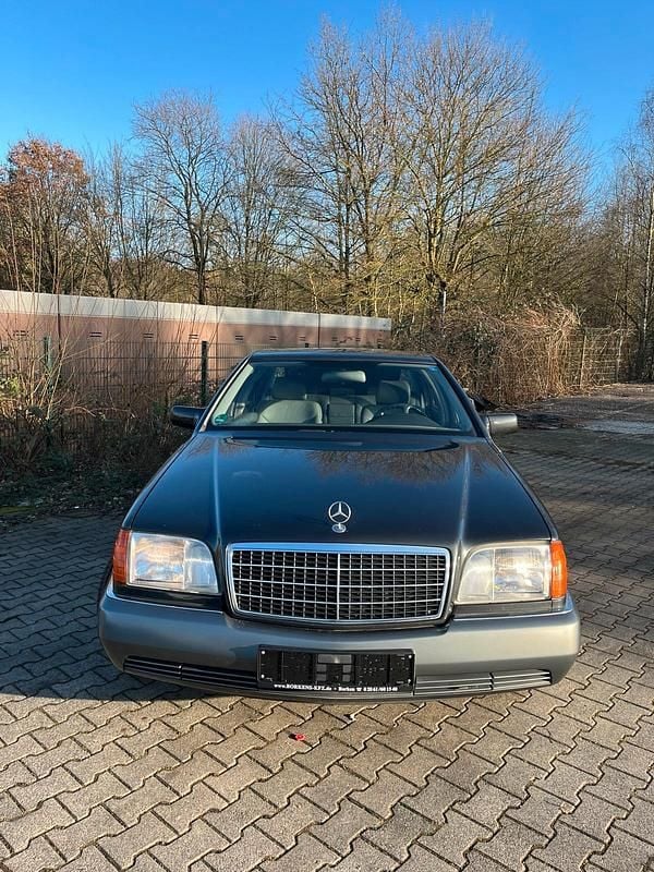 Gebraucht Mercedes S420 279 PS (205 kW) 1992 Schwarz Limousine
