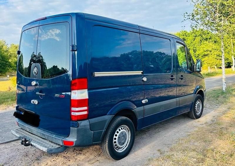 Blau Gebraucht 2011 Mercedes Sprinter Van | 7.000 € - Bild 1/4