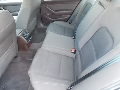 Gebraucht VW Passat Active 190 PS (139 kW) 2015 Schwarz metallic Limousine