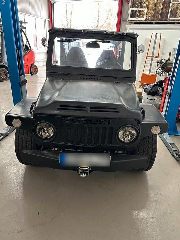 Gebraucht Suzuki LJ 39 PS (28 kW) 1980 Schwarz Kleinwagen