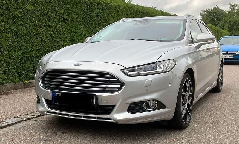 Silber Gebraucht 2016 Ford Mondeo Kombi | 12.900 € (Fairer Preis) - Bild 1/4