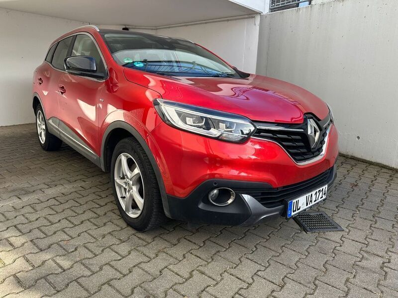 Gebraucht Renault Kadjar Bose Edition 131 PS (96 kW) 2015 Rot SUV