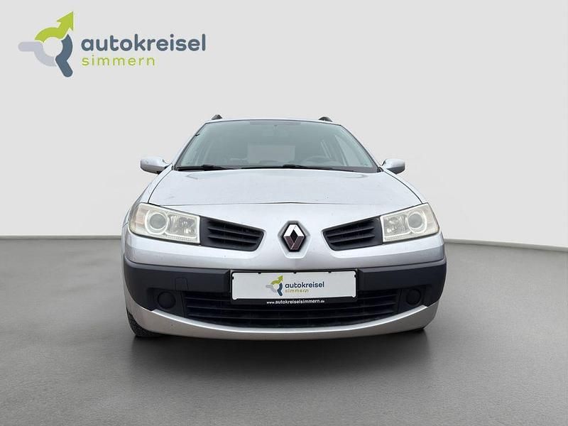 Gebraucht Renault Mégane II 86 PS (63 kW) 2006 Silber Limousine