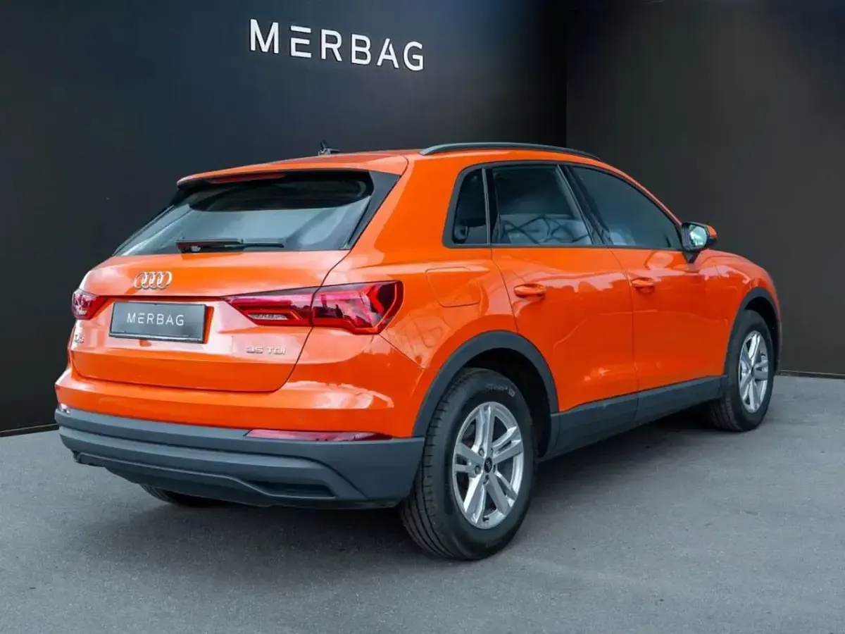 Gebraucht Audi Q3 150 PS (110 kW) 2024 Pulsorange SUV