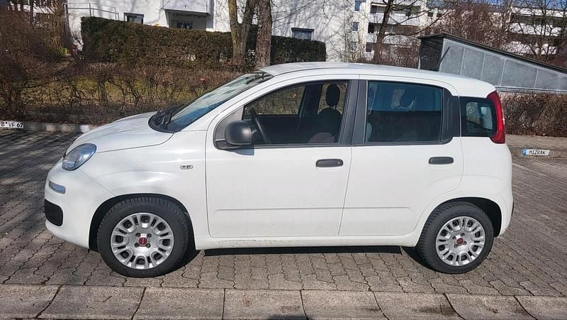 Gebraucht Fiat Panda 69 PS (50 kW) 2021 Weiß Kleinwagen