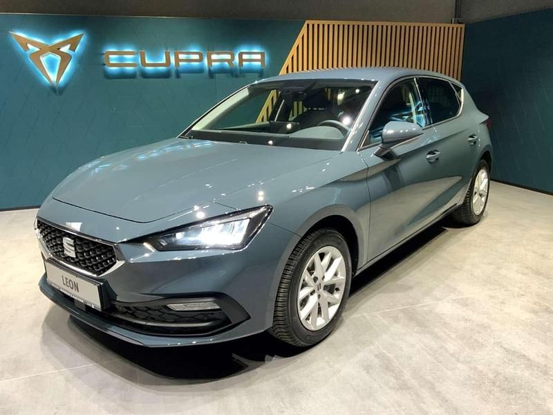 Neu Seat Leon 116 PS (85 kW) 2026 Blau Limousine