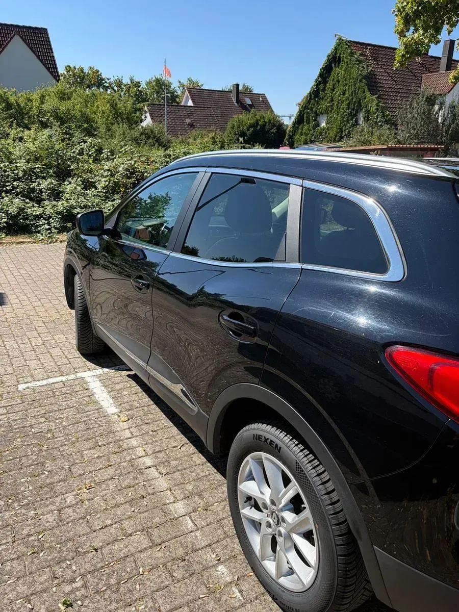 Gebraucht Renault Kadjar XMOD 131 PS (96 kW) 2015 Schwarz SUV