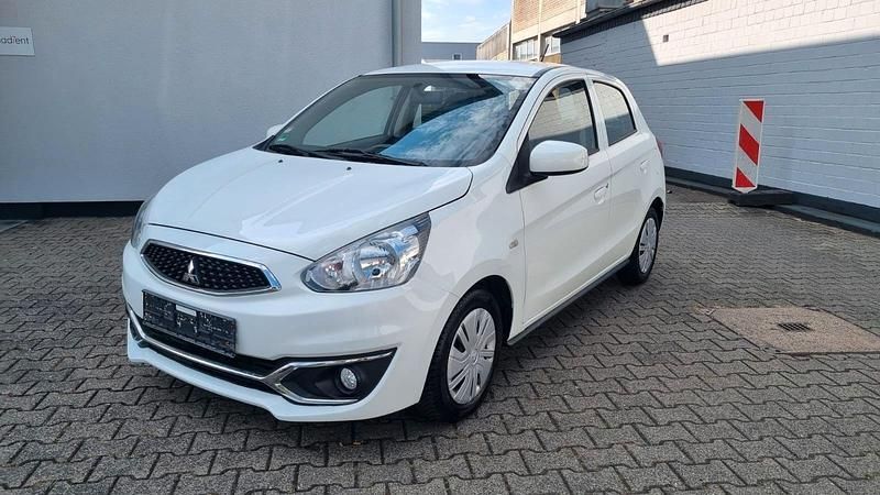 Weiß Gebraucht 2018 Mitsubishi Space Star Kleinwagen | 4.600 € (Guter Preis) - Bild 1/4