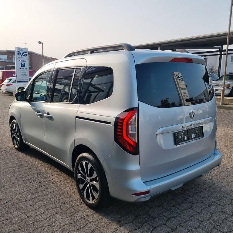 Gebraucht Renault Kangoo Techno 116 PS (85 kW) 2024 Grau Van / Kleinbus