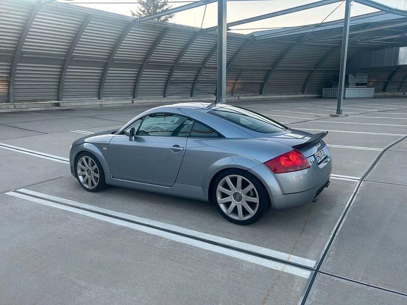 Gebraucht Audi TT Sport 250 PS (183 kW) 2003 Silber Coupé