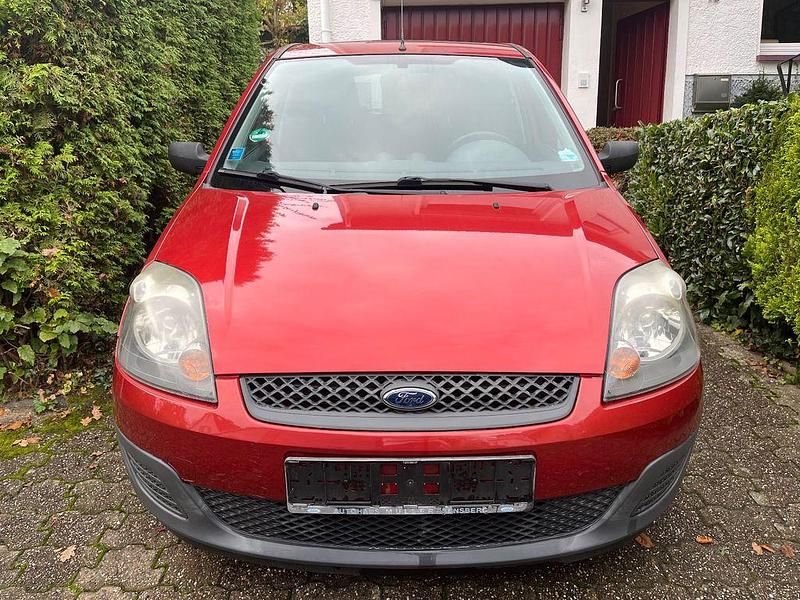 Orange Gebraucht 2006 Ford Fiesta Kleinwagen | 2.500 € (Fairer Preis) - Bild 1/4