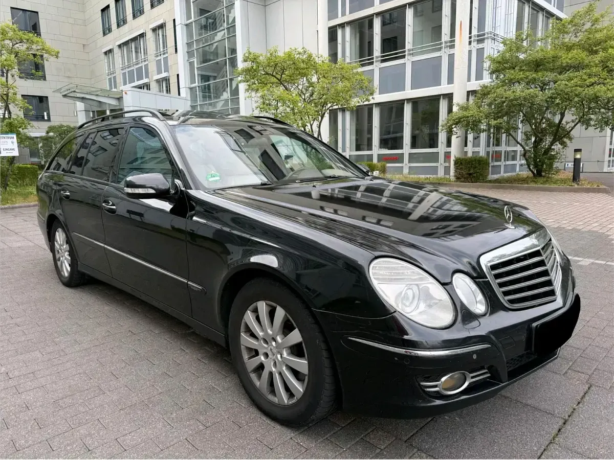 Gebraucht Mercedes E320 Sport 224 PS (164 kW) 2009 Schwarz Kombi