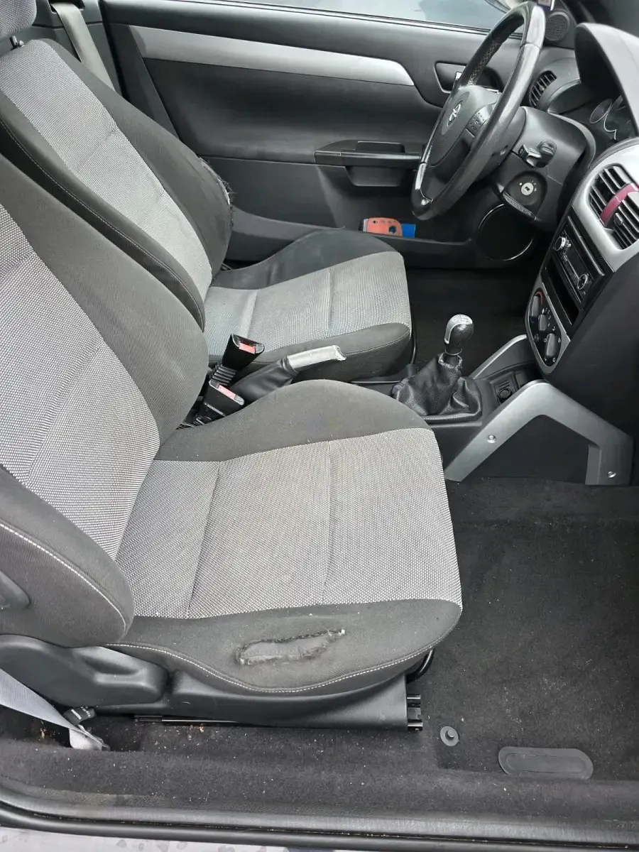 Gebraucht Opel Tigra 90 PS (66 kW) 2005 Schwarz Cabrio