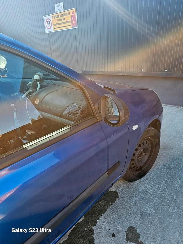 Gebraucht Renault Clio II 2009 Blau Kleinwagen