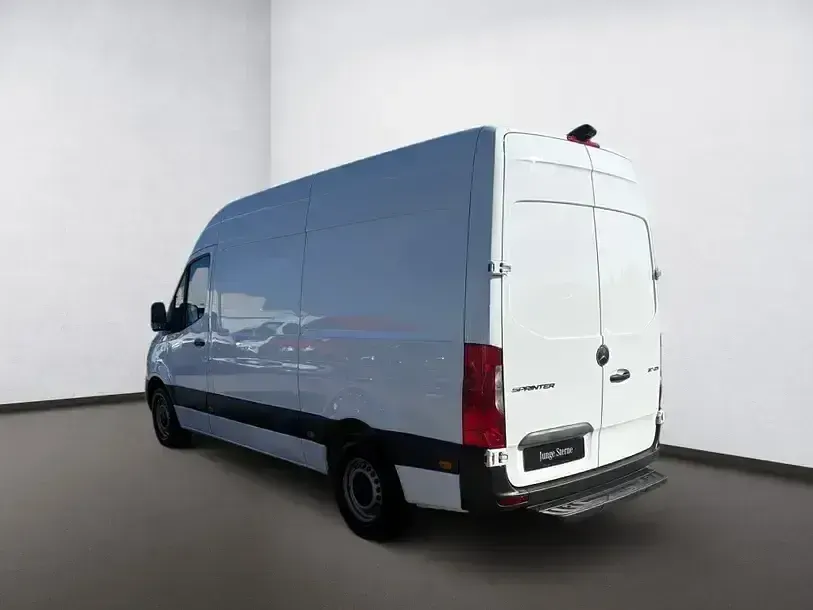 Gebraucht Mercedes Sprinter 170 PS (125 kW) 2025 Weiss Van