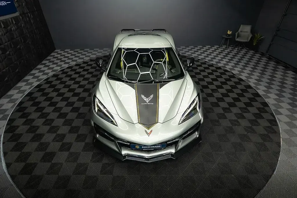 Gebraucht Corvette Stingray 481 PS (353 kW) 2023 Grau Coupé