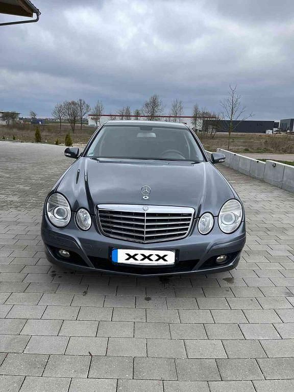 Gebraucht Mercedes E280 Classic 190 PS (139 kW) 2008 Grau Limousine