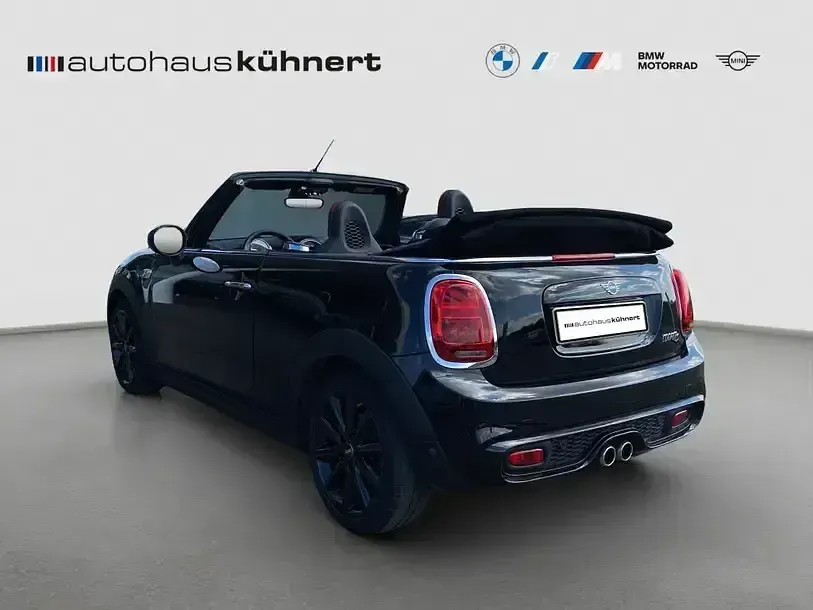 Używany Mini John Cooper Works 231 KM (169 kW) 2018 Czarny Hatchback