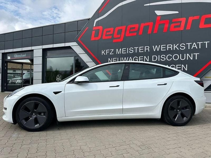 Gebraucht Tesla Model 3 366 kW (498 PS) 2021 Weiß Limousine