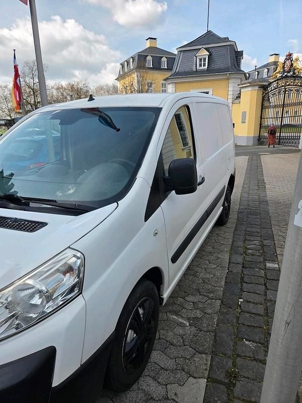 Gebraucht Peugeot Expert 90 PS (66 kW) 2014 Weiß Van