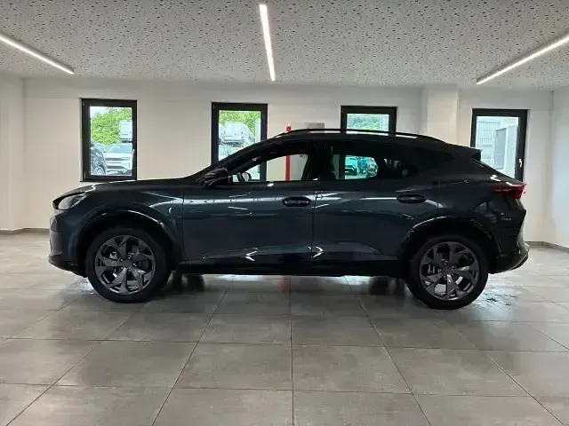 Neu Cupra Formentor 150 PS (110 kW) 2026 Grau SUV