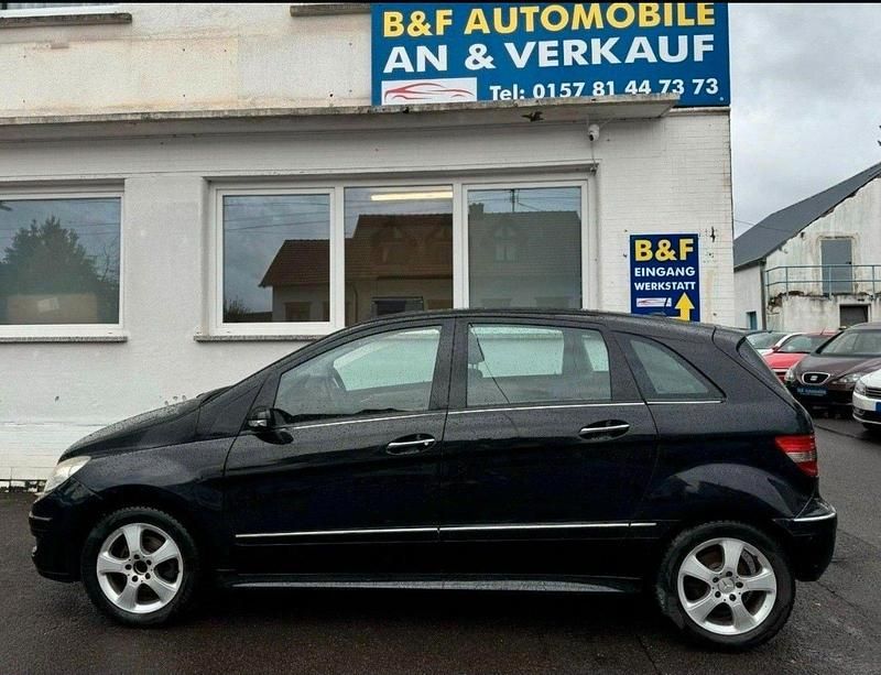 Gebraucht Mercedes B150 Edition 95 PS (69 kW) 2007 Schwarz Van / Kleinbus