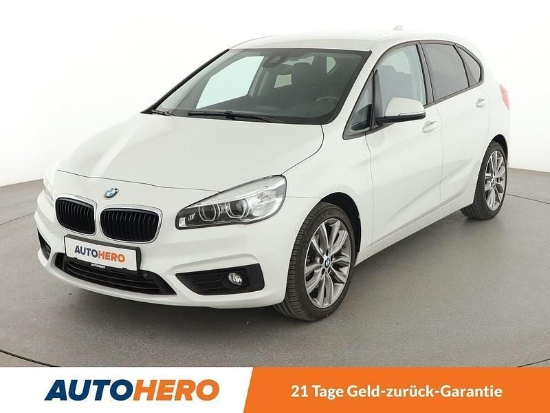 Weiß Gebraucht 2016 BMW 220 Active Tourer Advantage Van / Kleinbus | 14.940 € (Guter Preis) - Bild 1/3