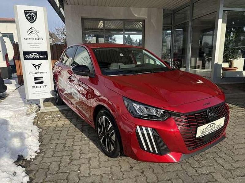 Gebraucht Peugeot 208 101 PS (74 kW) 2025 Rot Kleinwagen