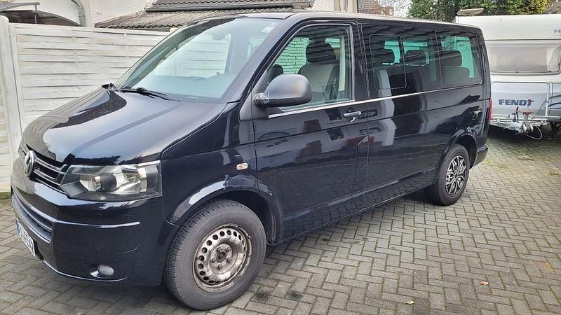 Gebraucht VW Multivan 140 PS (102 kW) 2012 Schwarz Van