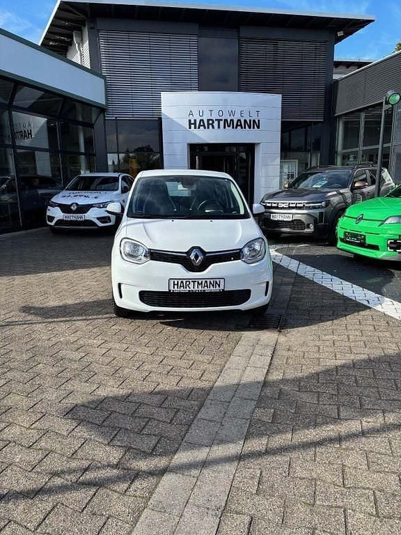 Pyrénéesweiß Gebraucht 2021 Renault Twingo LIMITED Kleinwagen | 10.990 € (Fairer Preis) - Bild 1/3