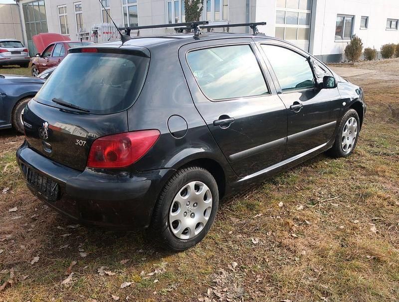 Gebraucht Peugeot 307 109 PS (80 kW) 2005 Schwarz Limousine