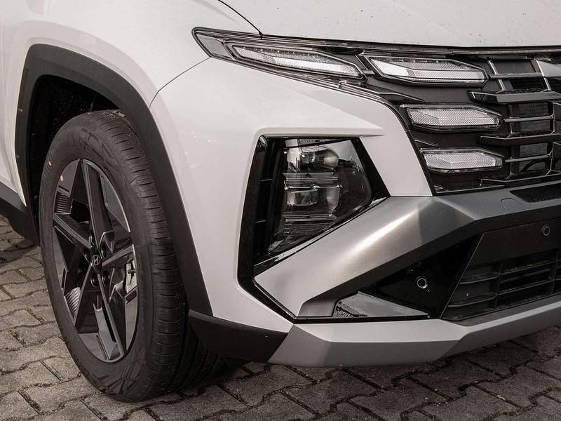 Neu Hyundai Tucson 160 PS (117 kW) 2025 Atlas white SUV
