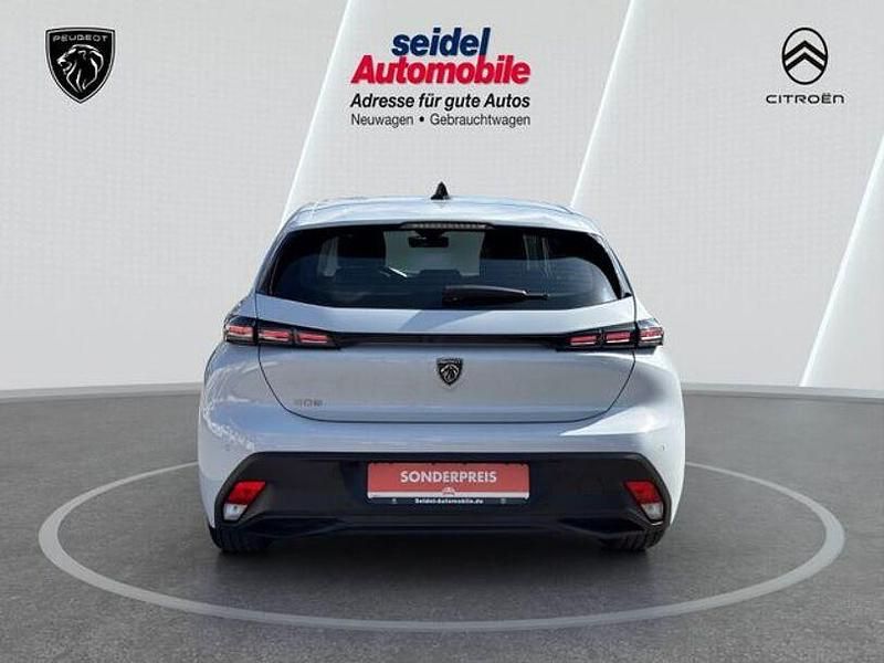 Gebraucht Peugeot 308 Active 131 PS (96 kW) 2023 Weiß Limousine
