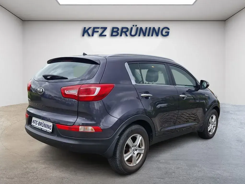 Gebraucht Kia Sportage Attract 135 PS (99 kW) 2012 Grau (metallic) SUV