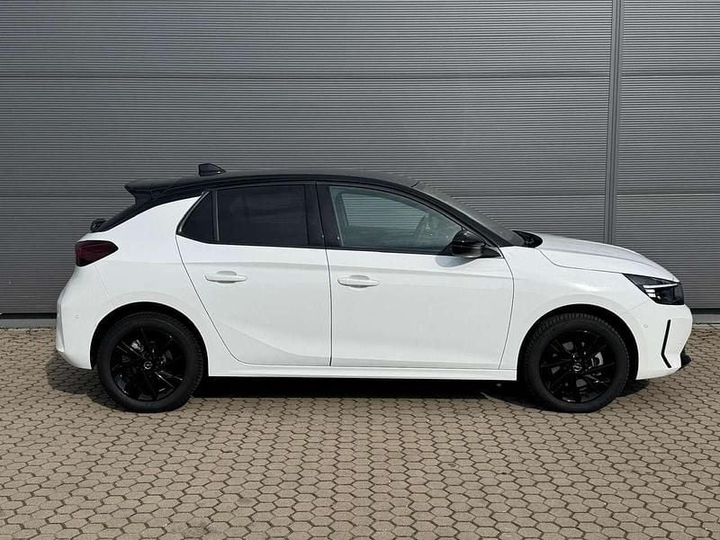 Gebraucht Opel Corsa 101 PS (74 kW) 2024 Weiß Limousine