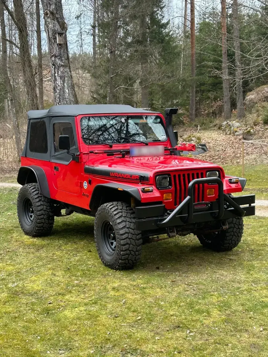 Gebraucht Jeep Wrangler 184 PS (135 kW) 1992 Rot SUV